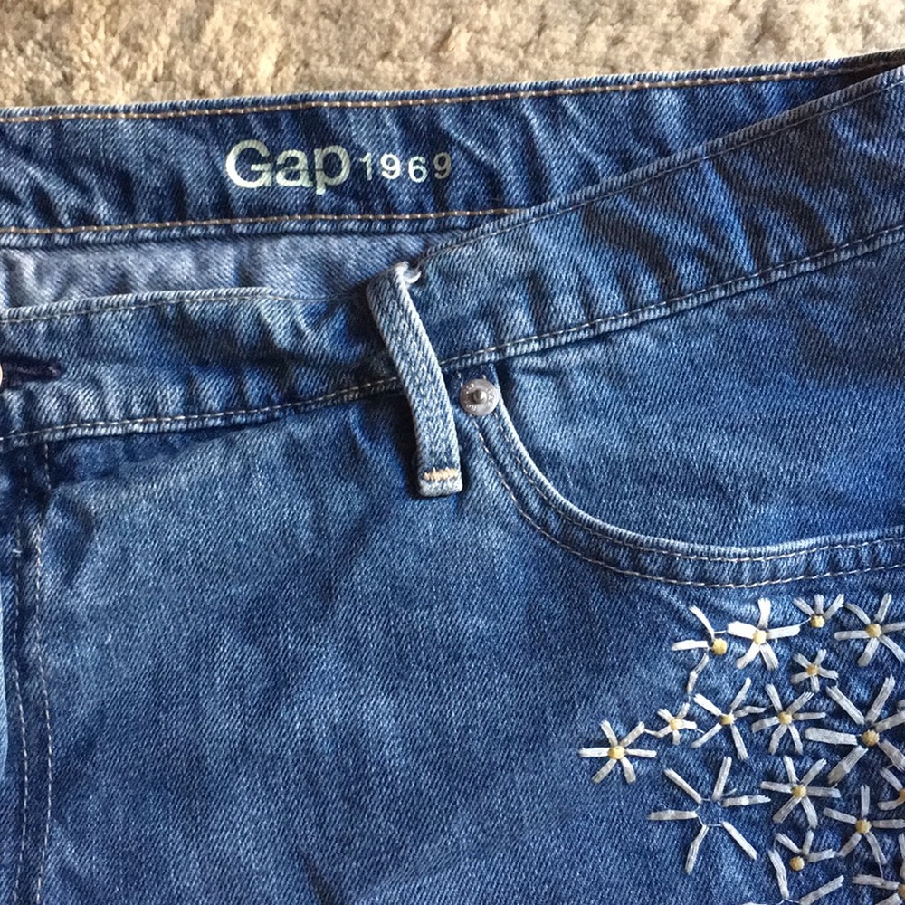 Gap daisies best girlfriend shorts 1969 Sz 35